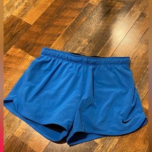 Nike shorts size: small